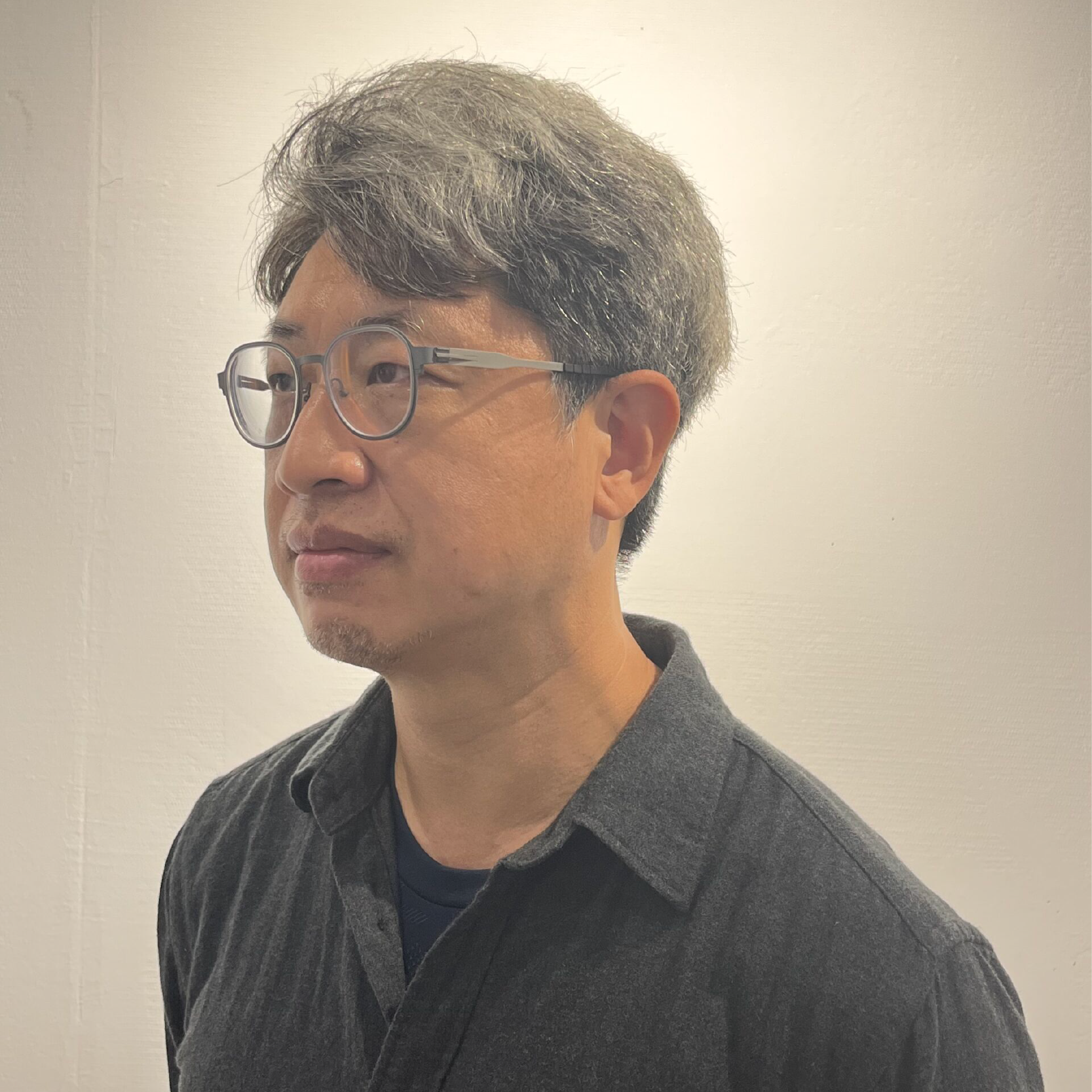 何震寰